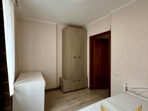 квартира за адресою Академіка Корольова вул., 7