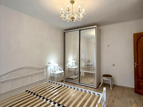 квартира за адресою Академіка Корольова вул., 7