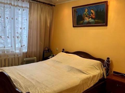 квартира за адресою Олександра Довженка бульв., 4