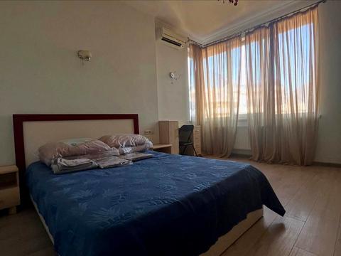 квартира за адресою Середньофонтанська вул., 19б