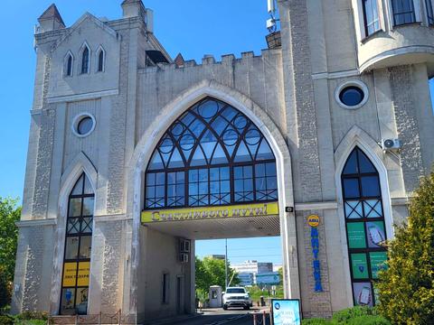 комерційна за адресою Дальня, 40