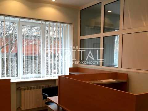 комерційна за адресою Київ, Банкова вул., 12