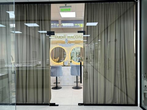 комерційна за адресою Івана Огієнка вул., 18