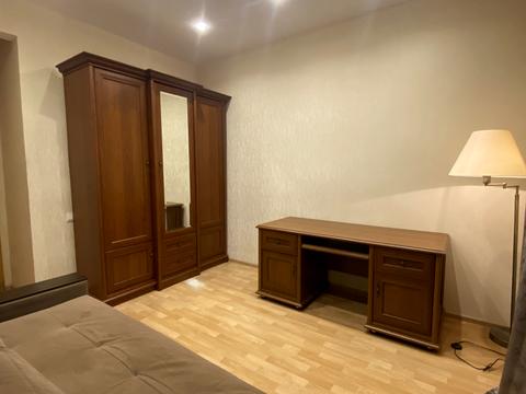 квартира за адресою Дмитра Яворницького просп. (Карла Маркса), 33
