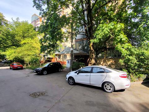 квартира за адресою Кловський узвіз, 4