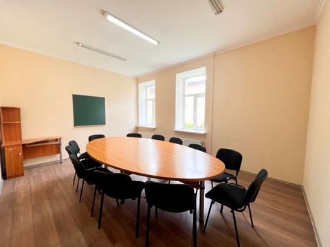 комерційна за адресою Аптекарський пров., 7