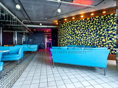 комерційна за адресою Голосіївський просп. (40-річчя Жовтня), 132