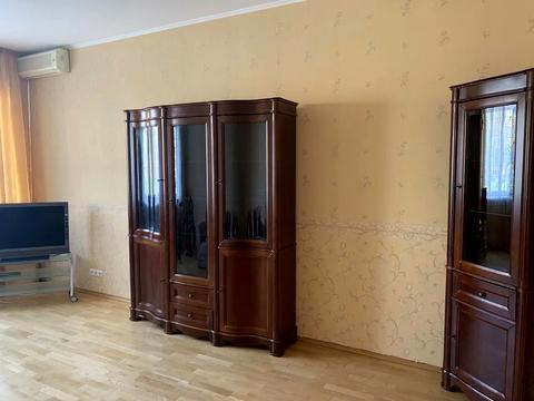 квартира за адресою Володимира Івасюка просп. (Героїв Сталінграду), 10-А