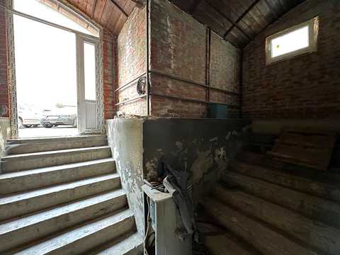 коммерческая по адресу Гарбарская ул., 24