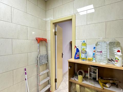 комерційна за адресою Ракетна вул., (Будинок 1)