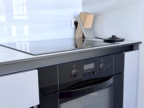 квартира за адресою Салютна вул., 2к6