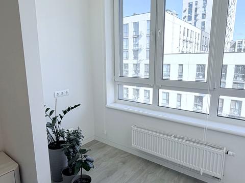 квартира за адресою Салютна вул., 2к6