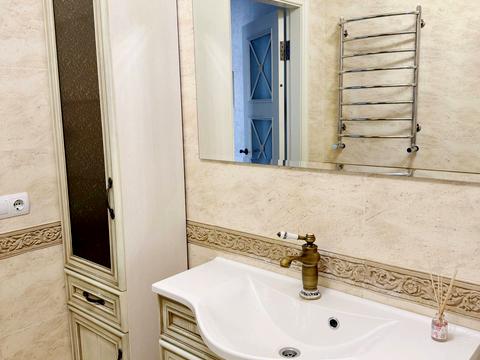 квартира за адресою Академіка Ющенка вул., 5