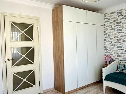 квартира за адресою Академіка Ющенка вул., 5
