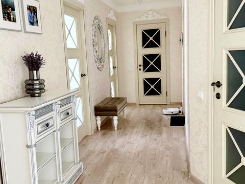 квартира за адресою Академіка Ющенка вул., 5