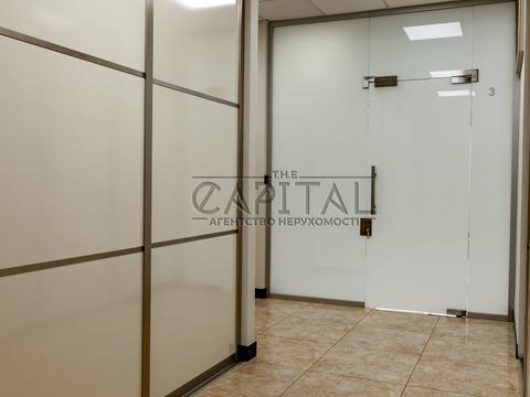 комерційна за адресою Кловський узвіз, 7a