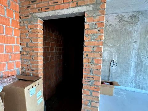 комерційна за адресою Андрія Верхогляда вул. (Михайла Драгомирова), 1-20А