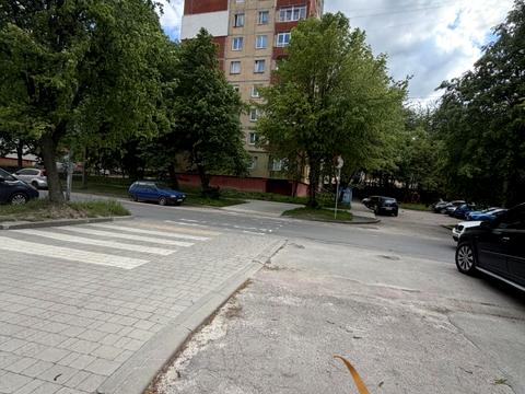 коммерческая по адресу Манастирського Антона, 2