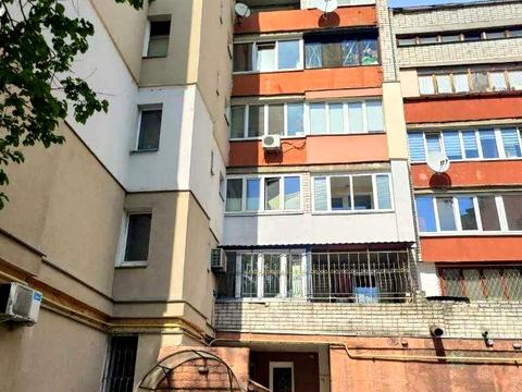 квартира за адресою Межигірська вул., 25