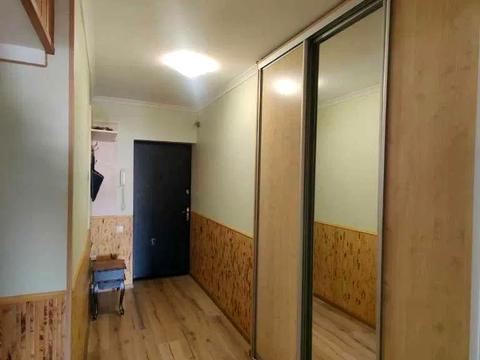 квартира за адресою Межигірська вул., 25
