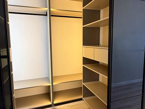 квартира за адресою Зодчих вул., 17