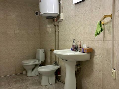 комерційна за адресою Грецька вул., 11