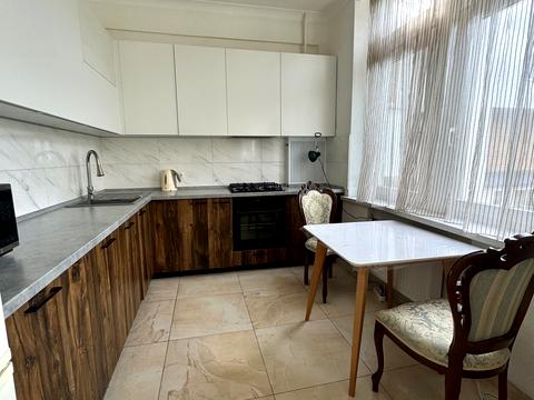квартира за адресою Велика Васильківська вул. (Червоноармійська), 16