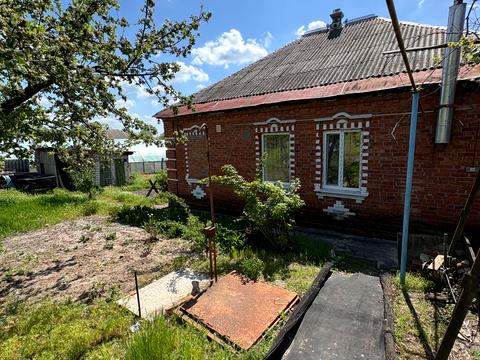будинок за адресою смт. Введенка, Нагорна