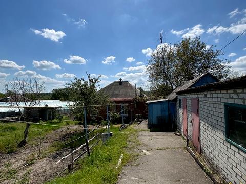 будинок за адресою смт. Введенка, Нагорна