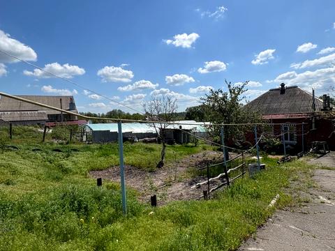 будинок за адресою смт. Введенка, Нагорна