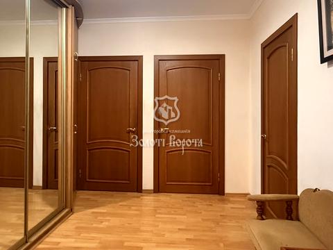 квартира за адресою Червоної Калини просп. (Володимира Маяковського), 8-Б