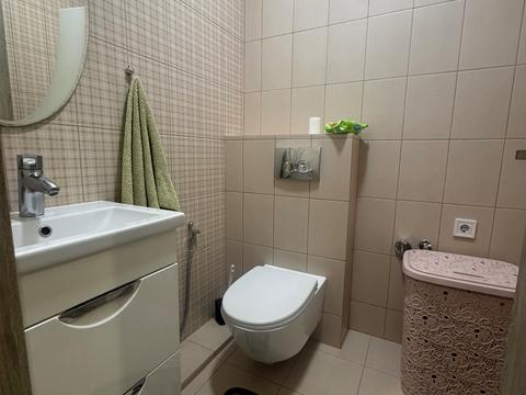квартира по адресу Олександра Хіри ул., 1