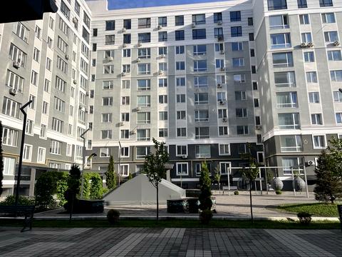комерційна за адресою Івана Кожедуба вул., 8-A