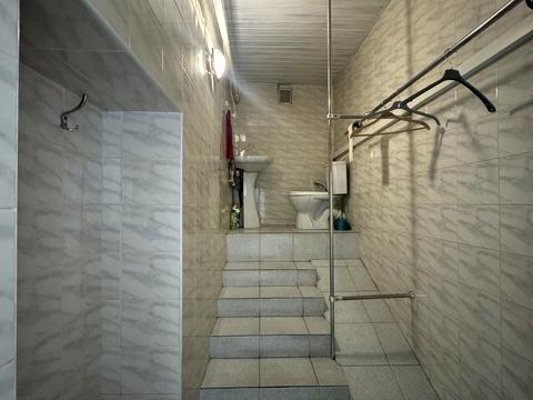 комерційна за адресою Корятовича пл., 11