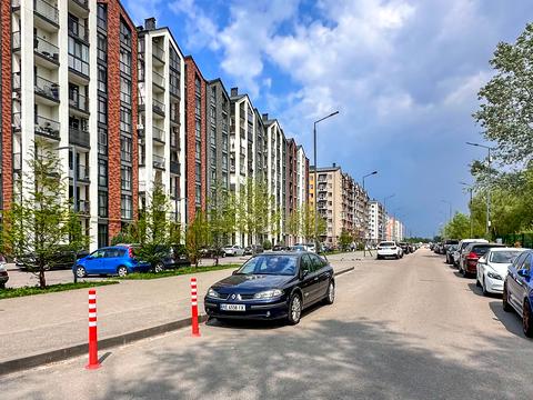 квартира по адресу Героїв Крут ул., 12