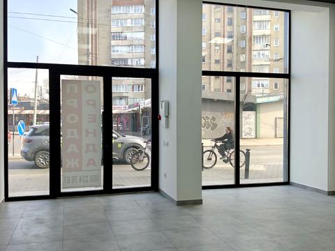 комерційна за адресою Вовчинецька вул., 55