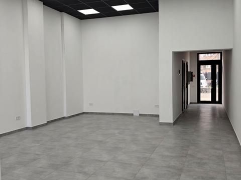 комерційна за адресою Вовчинецька вул., 55