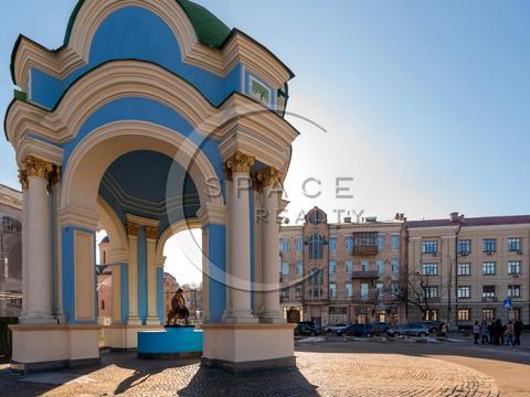 коммерческая по адресу Константиновская ул., 1