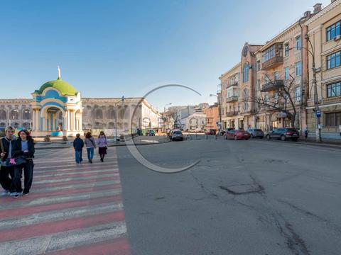 коммерческая по адресу Константиновская ул., 1