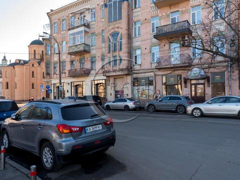 коммерческая по адресу Константиновская ул., 1