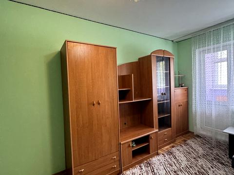 квартира за адресою Анни Ахматової вул., 21