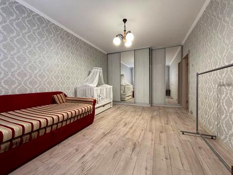 квартира за адресою Райдужна вул., 41