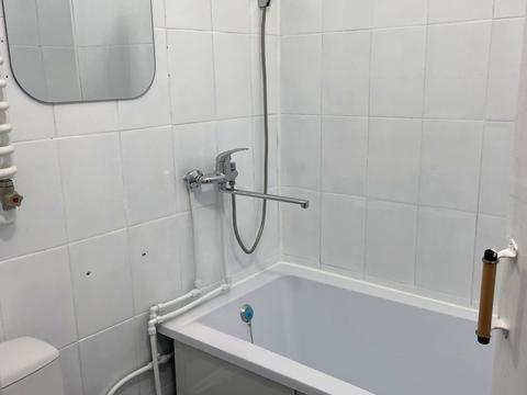 квартира за адресою Василя Стуса, 10
