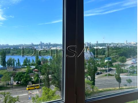 квартира за адресою Героїв полку "Азов" вул. (Маршала Малиновського), 11