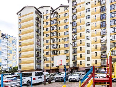 квартира за адресою Олександра Довженка вул., 23