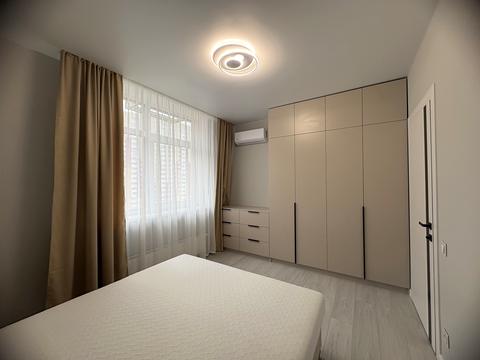 квартира по адресу Олександра Олеся ул., 3