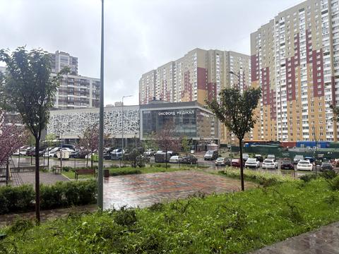 квартира по адресу Олександра Олеся ул., 3