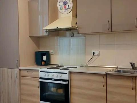 квартира за адресою Любомира Гузара просп. (Космонавта Комарова), 46-Б