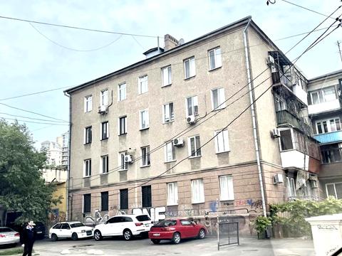 квартира за адресою Ніни Строкатої вул. (Буніна), 7
