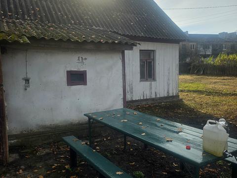 участок по адресу Центральна